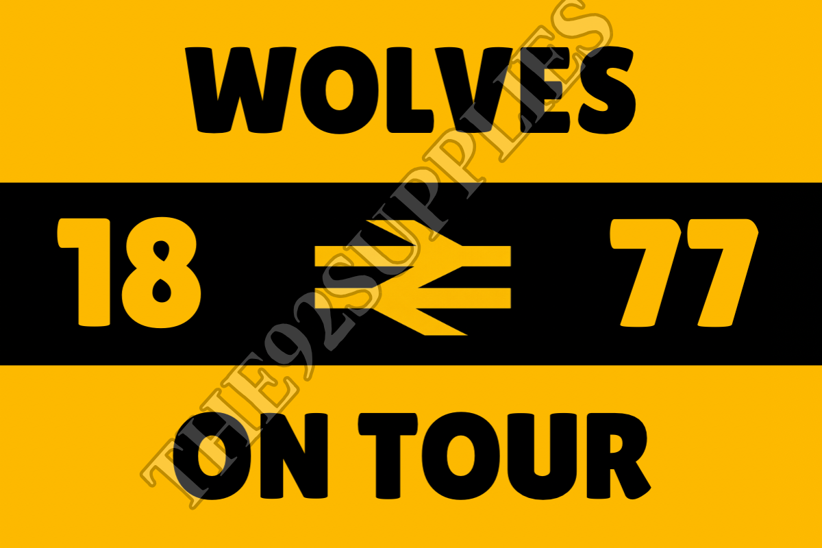 Wolves on tour x8 - Wolves